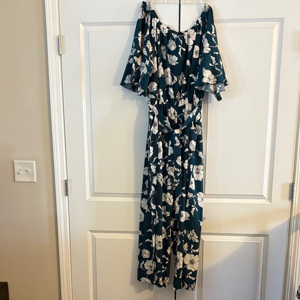 Jumpsuit - Floral Off-Shoulder